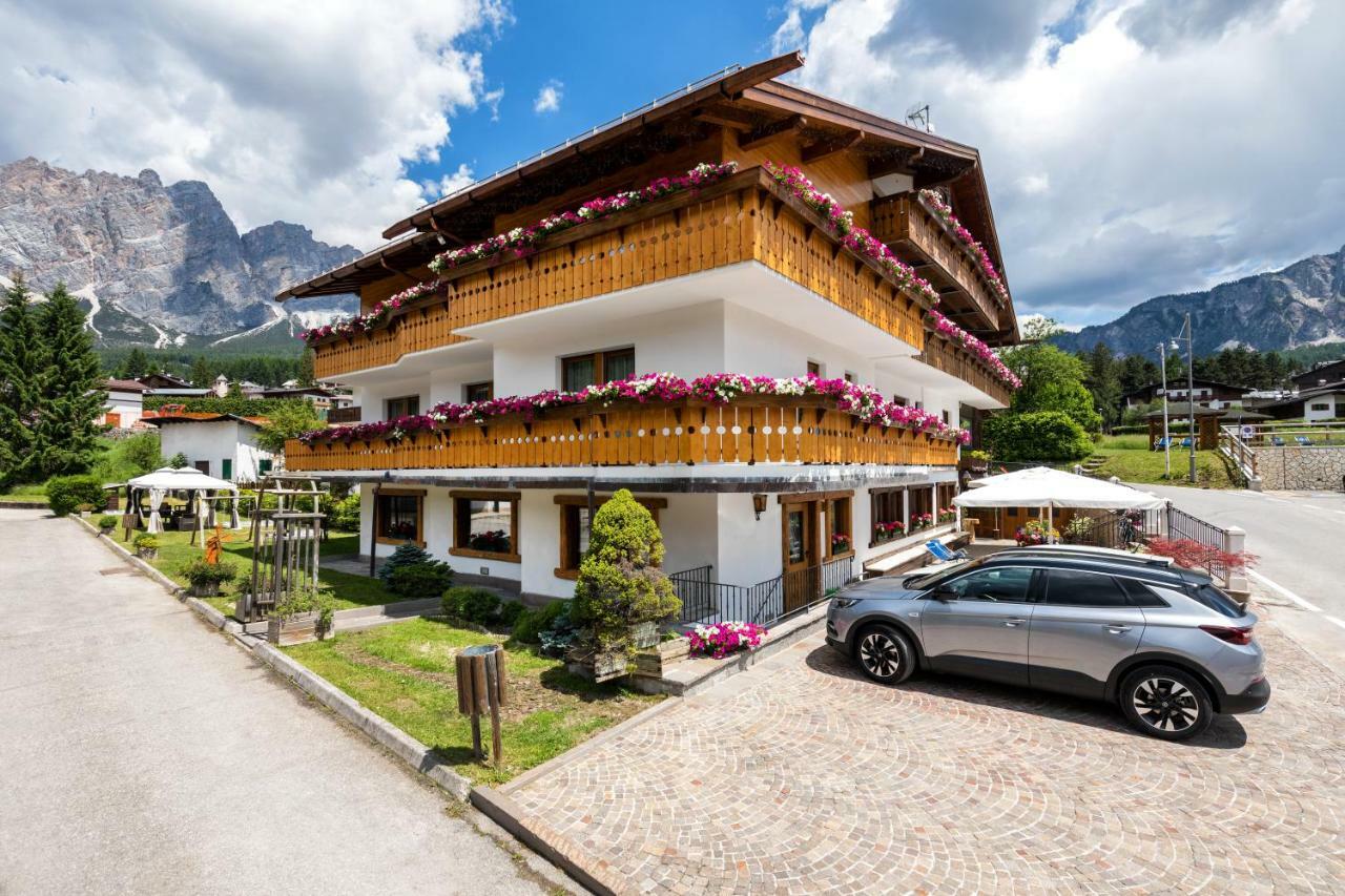 Barisetti Sport Hotel Cortina dʼAmpezzo Esterno foto